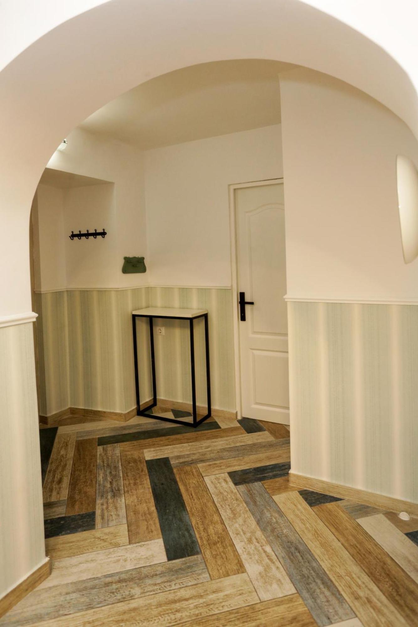 Union Square Apartment By Nux คลูจ-นาโปกา ภายนอก รูปภาพ